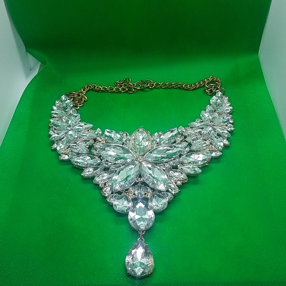 no brand Jewelry - Neck piece.